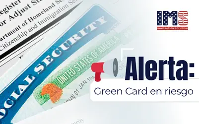 Miles de migrantes en riesgo: el DHS quiere negar Green Card por beneficios públicos 